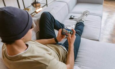 Playing Mobile Games